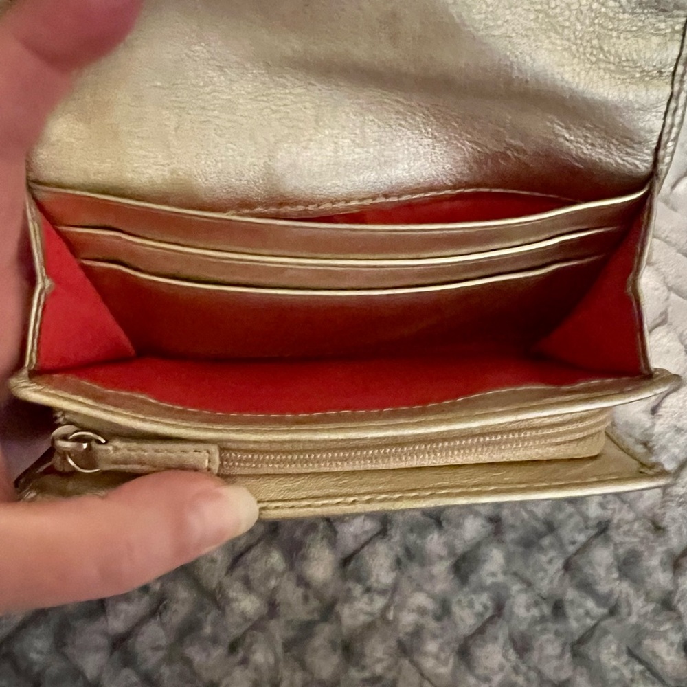 Coach Tan & Gold Canvas & Leather Trim Signature Wallet. - Picture 14 of 16
